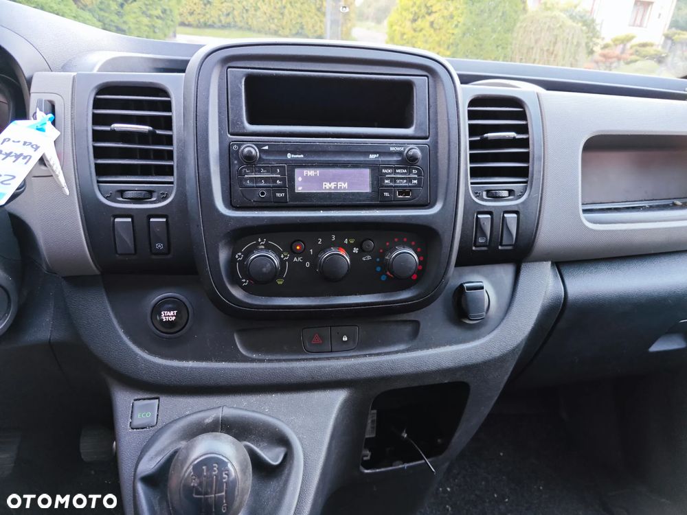 Renault TRAFIC 2017r, 1.6 125KM, L2H1 Klima Long Max - 11