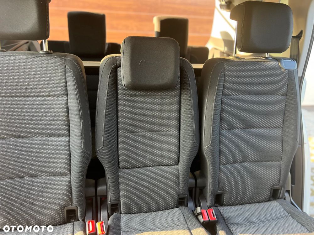 Volkswagen Touran 1.5 TSI EVO Comfortline DSG - 9