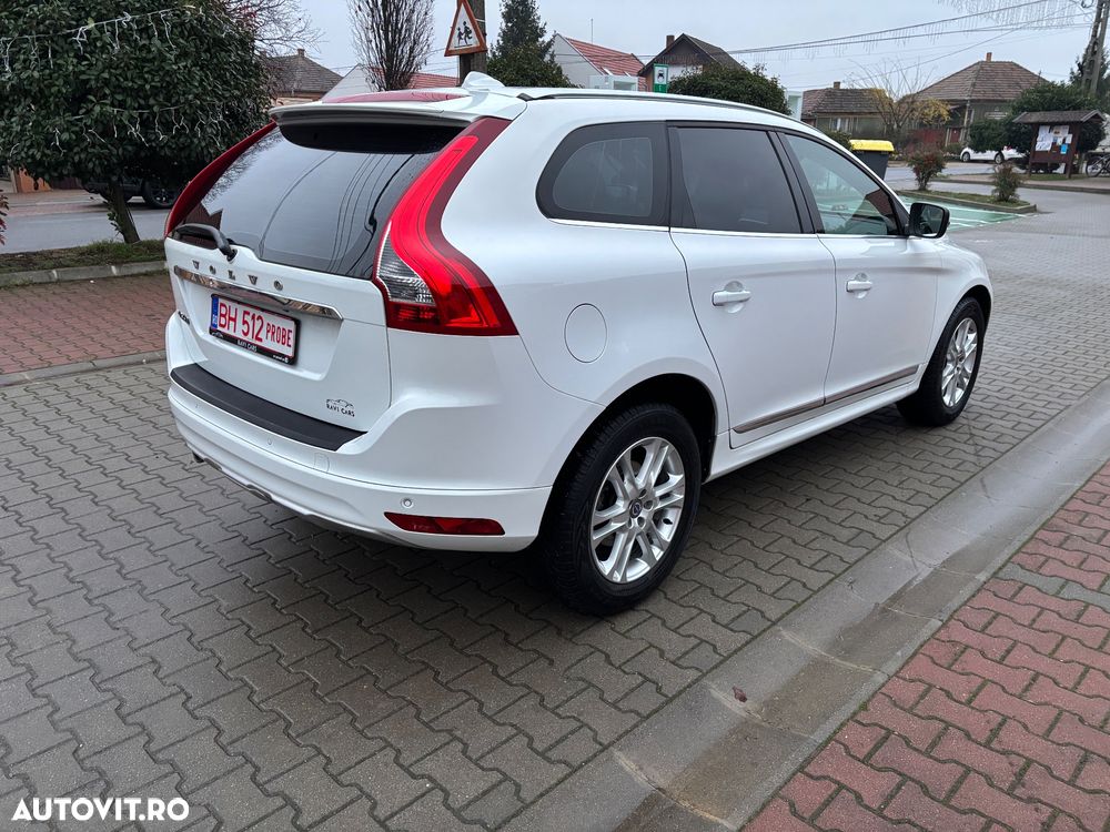 Volvo XC 60 D3 Geartronic Summum - 4