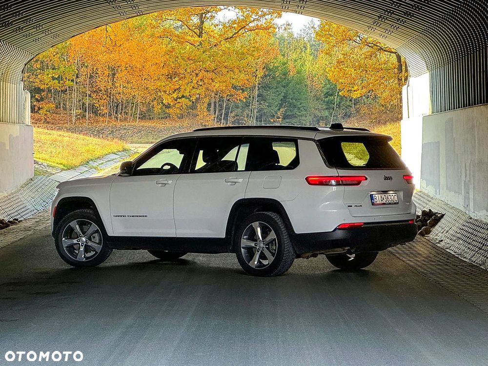 Jeep Grand Cherokee 3.6 V6 Overland - 21