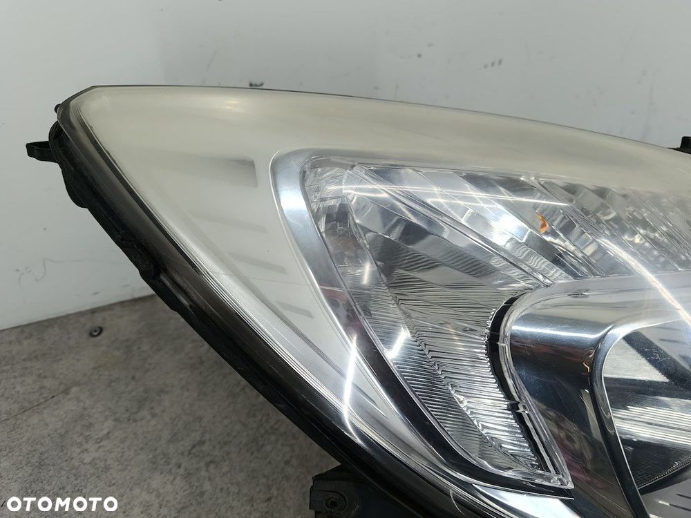 LAMPA PRZÓD PRAWA OPEL MERIVA B - 4
