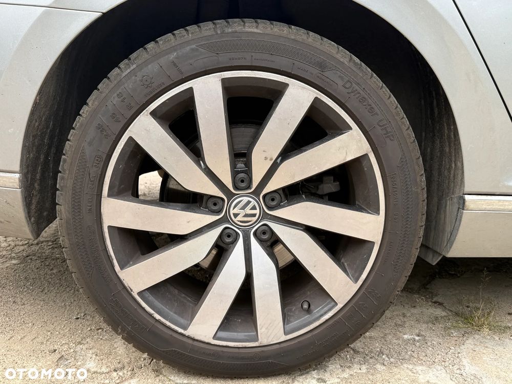 Volkswagen Passat - 7