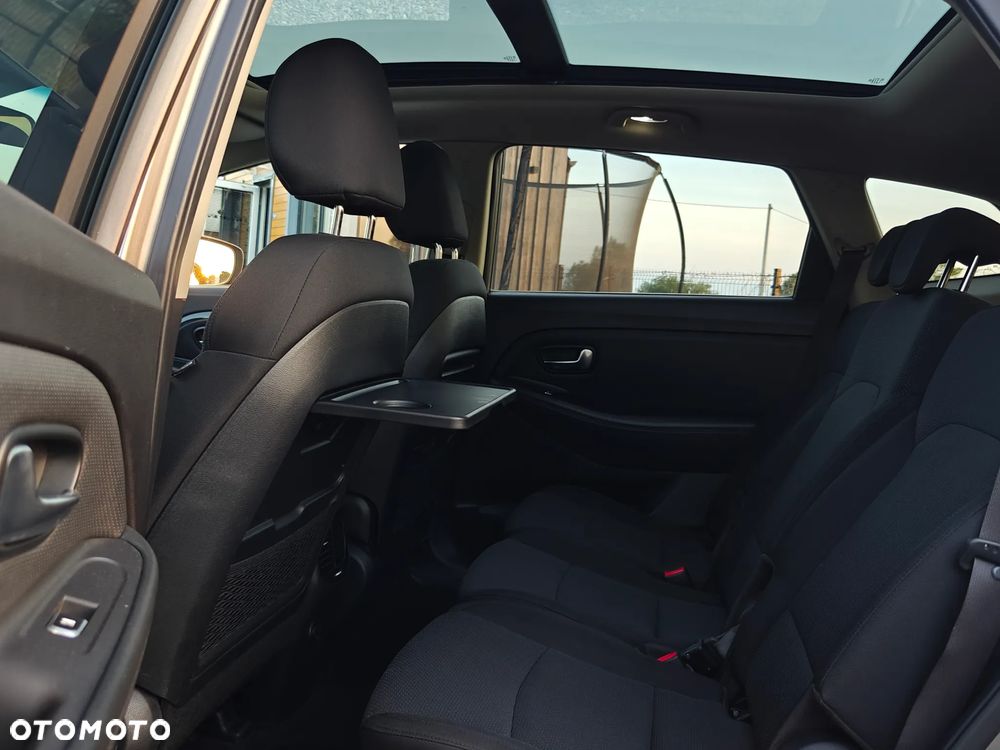 Kia Carens 1.7 CRDi L - 16
