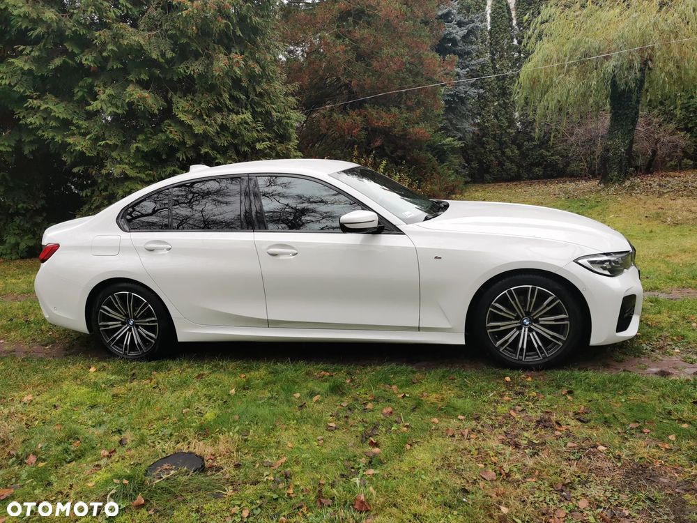 BMW Seria 3 320i M Sport - 1