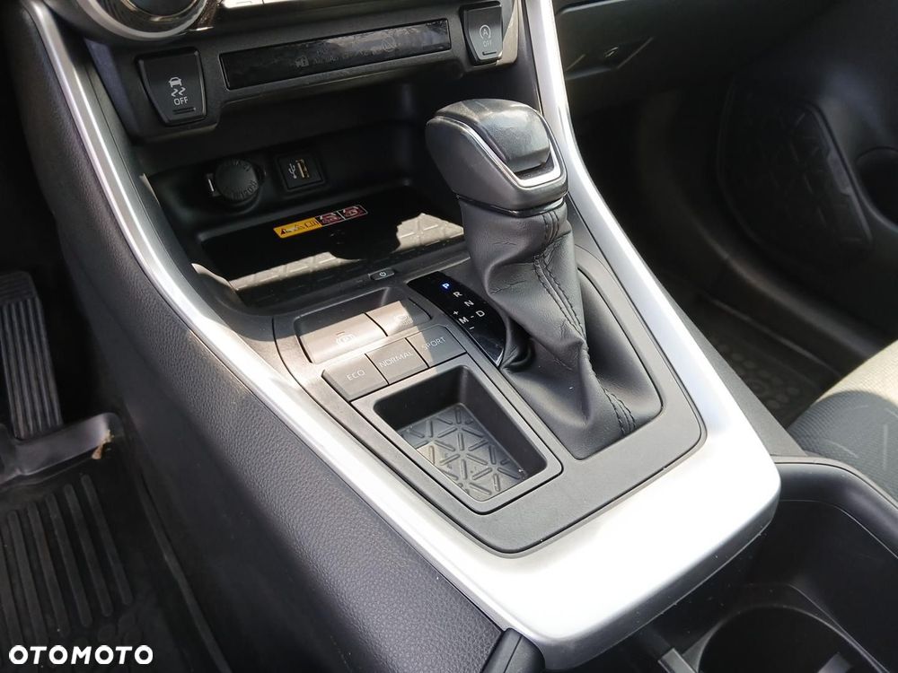 Toyota RAV4 2.0 Comfort 4x2 MS - 35