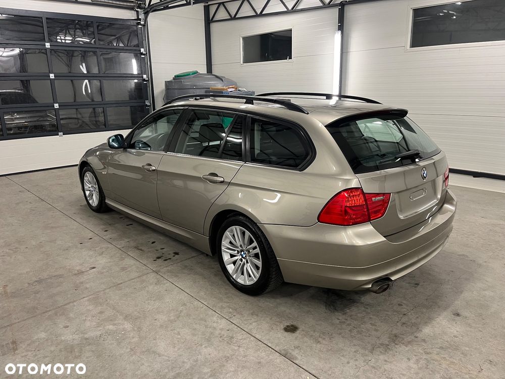 BMW Seria 3 318d DPF Edition Sport - 5