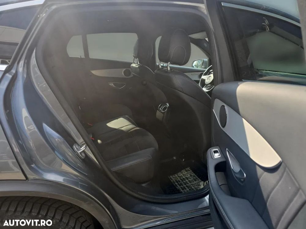 Mercedes-Benz GLC Coupe 350 e 4MATIC - 14