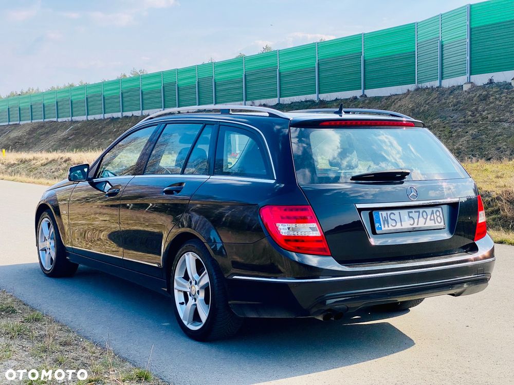 Mercedes-Benz Klasa C 180 CGI Automatik BlueEFFICIENCY Avantgarde - 18