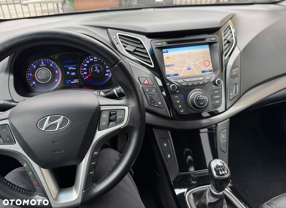 Hyundai i40 - 10