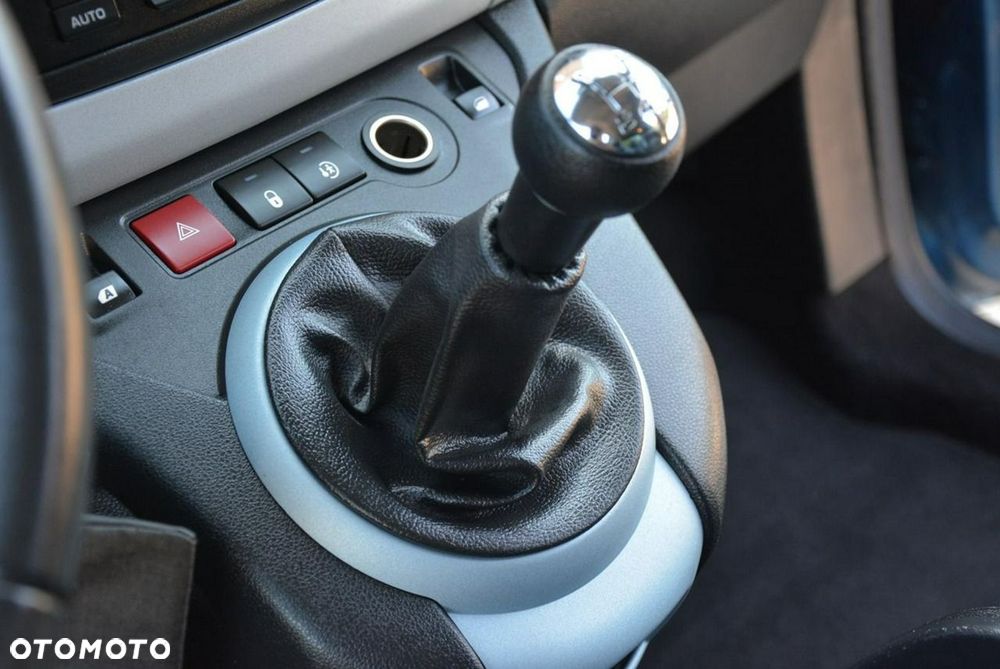 Citroën Berlingo Multispace HDi 115 FAP Exclusive - 27
