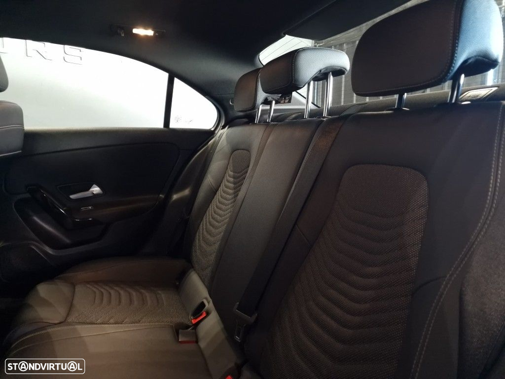 Mercedes-Benz A 180 Limousine d Progressive Aut. - 19
