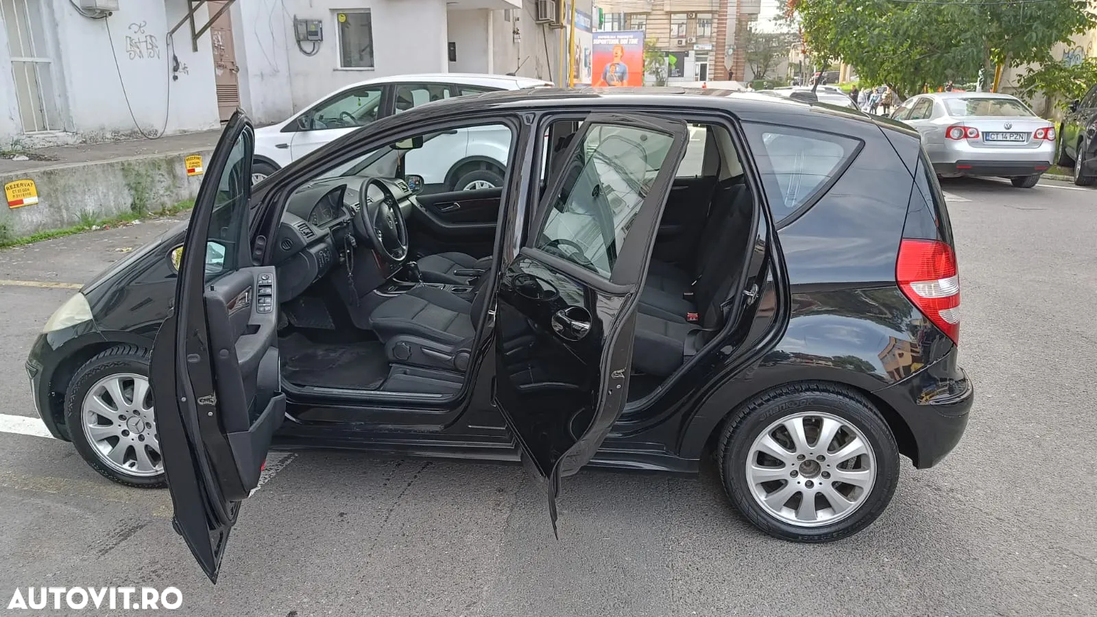 Mercedes-Benz A - 6