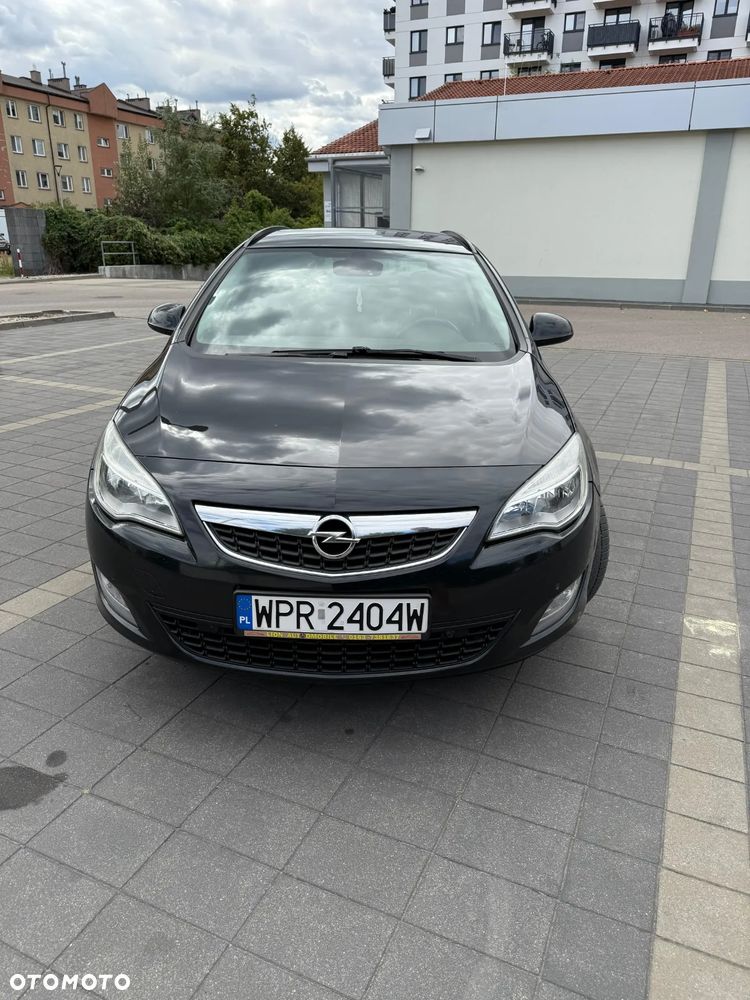 Opel Astra 2.0 CDTI DPF Sports Tourer Automatik - 1