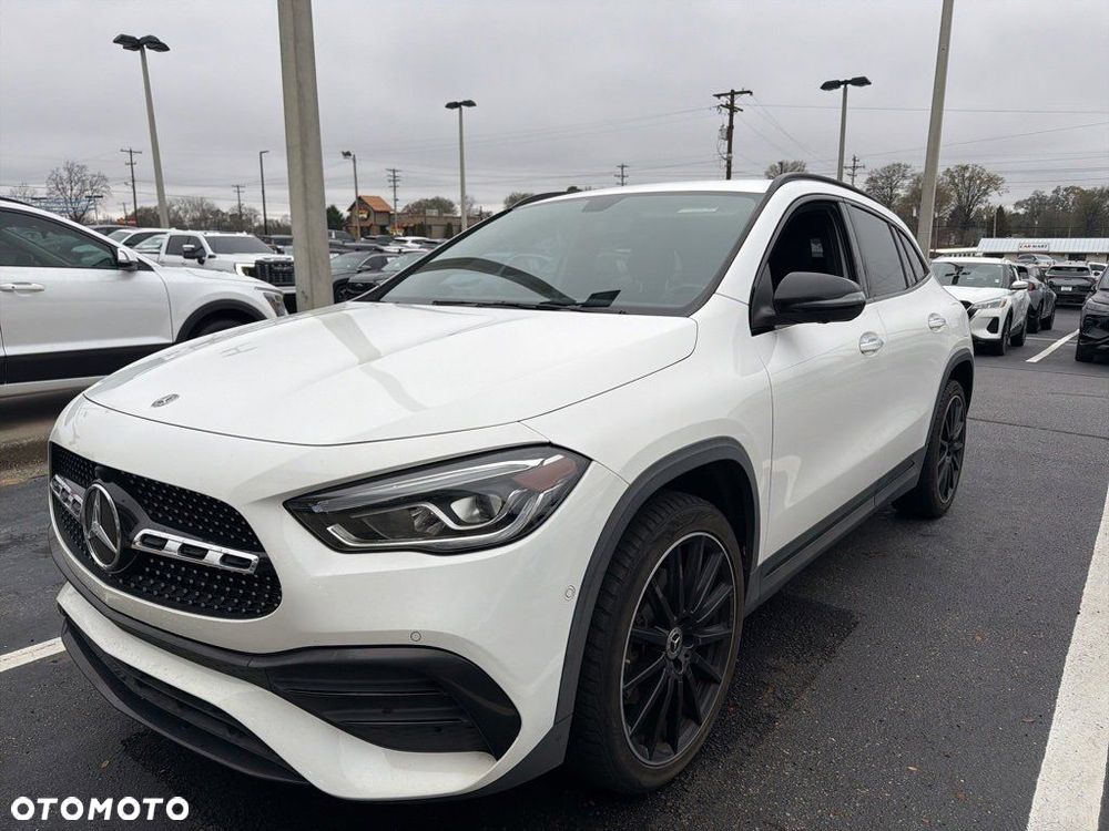 Mercedes-Benz GLA 250 4-Matic AMG Line - 2