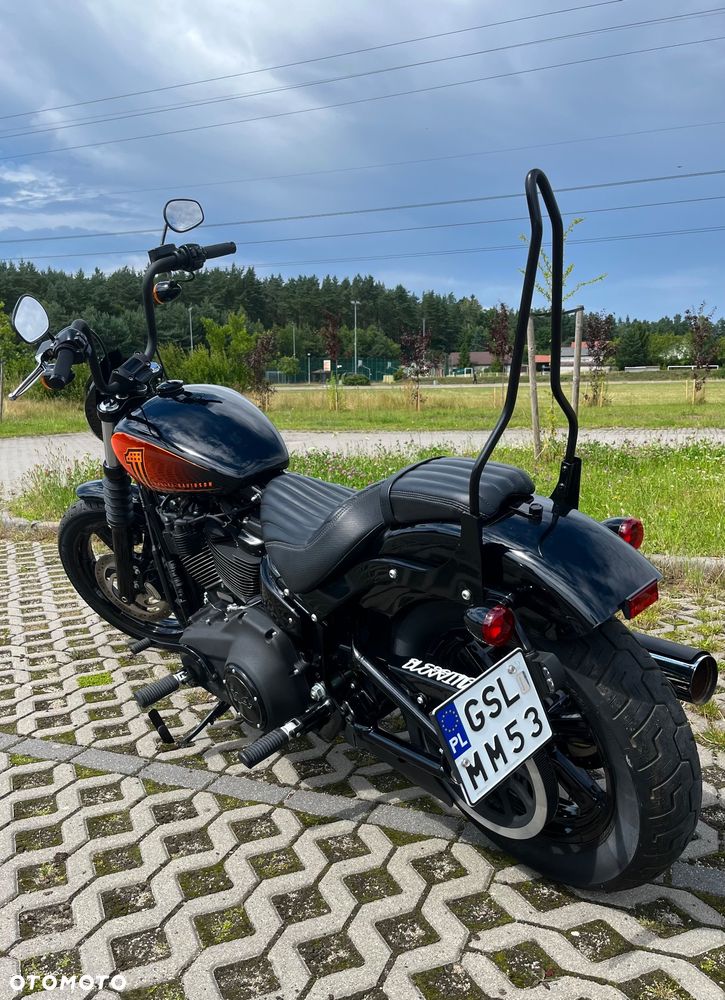 Harley-Davidson Softail Street Bob - 14