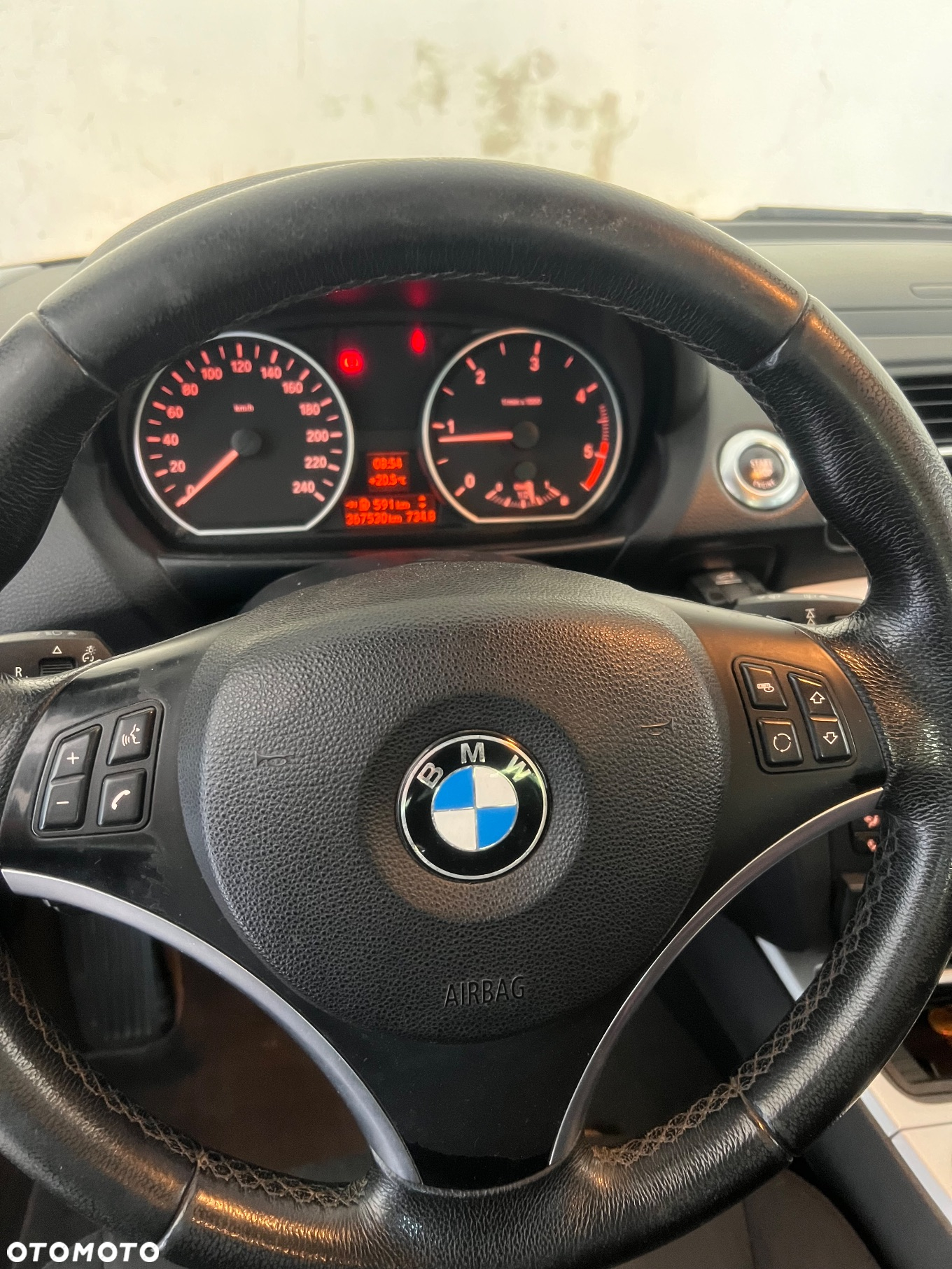 BMW Seria 1 118d - 8