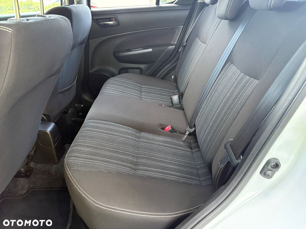 Suzuki Swift 1.2 Premium - 19