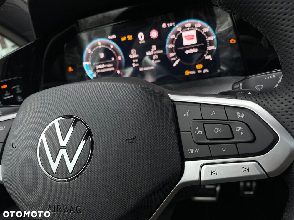 Volkswagen Golf Variant 2.0 TDI R-Line Plus DSG - 18
