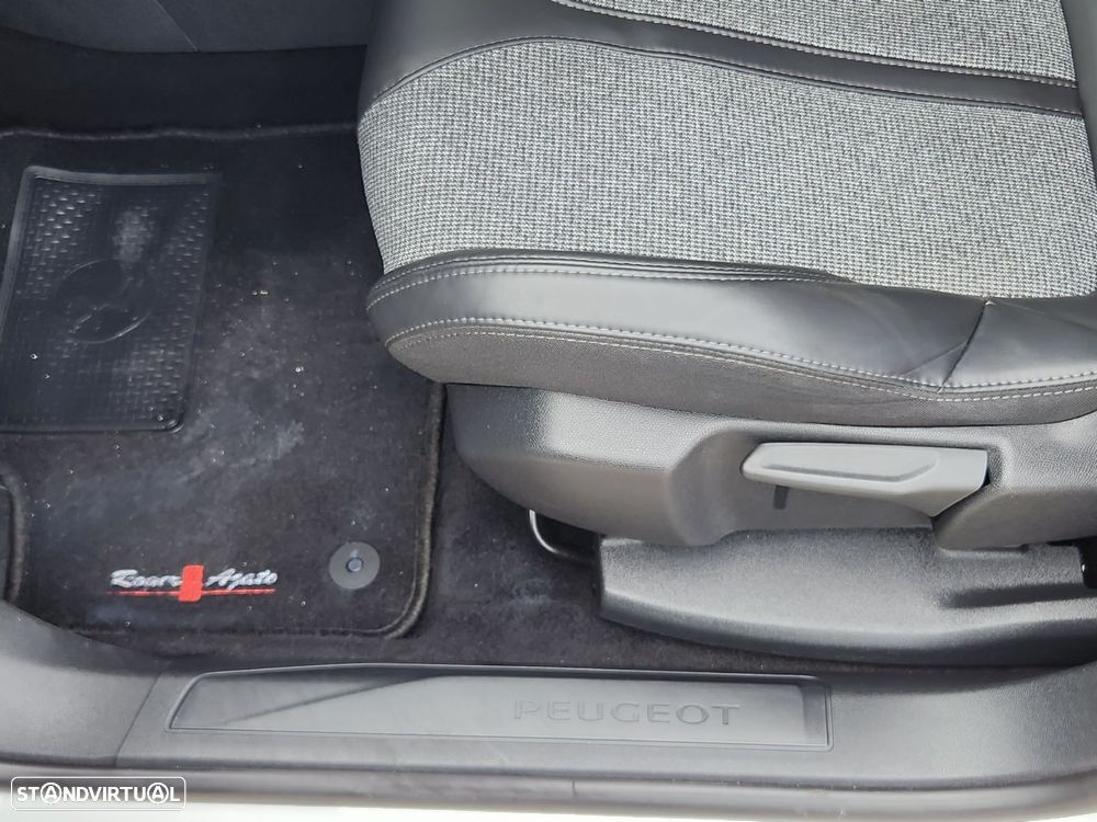 Peugeot 3008 1.6 BlueHDi Allure - 37