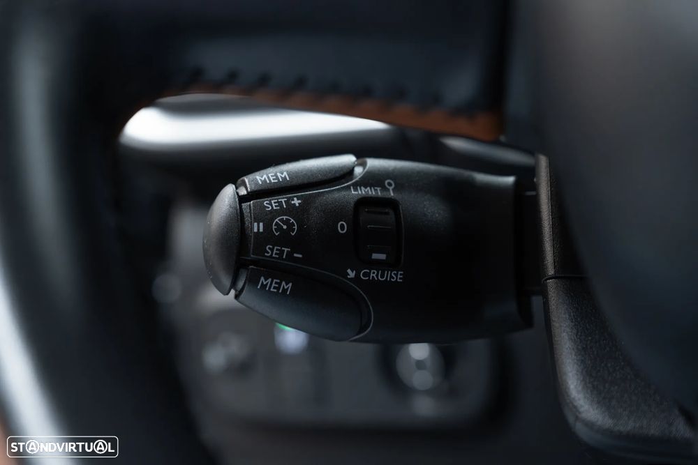 Citroën C3 1.2 PureTech Feel EAT6 - 21