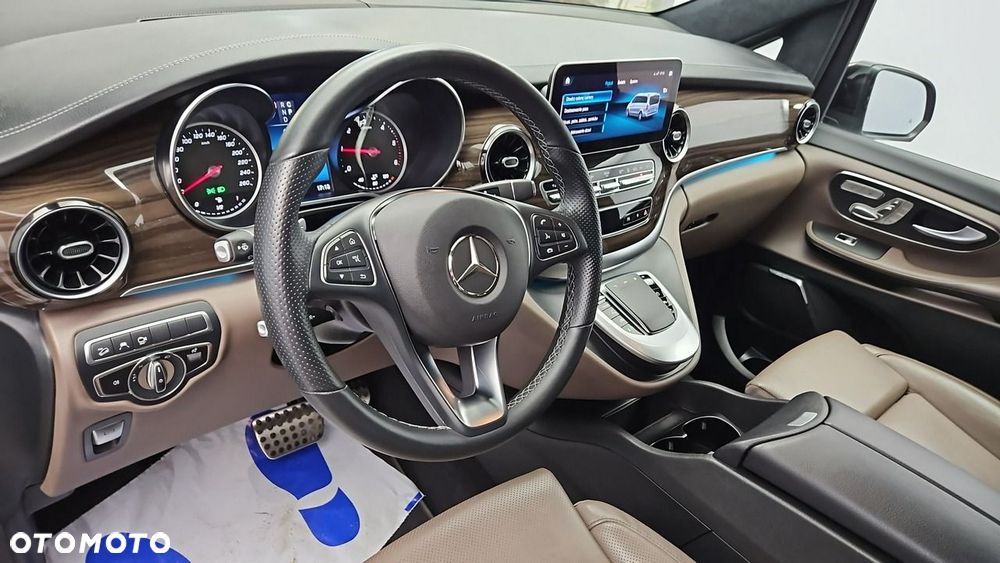 Mercedes-Benz Klasa V 300 d 4-Matic Exclusive 9G-Tronic (d³ugi) - 9