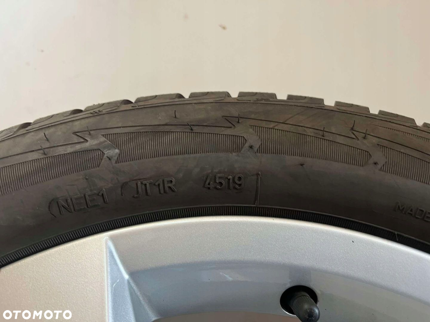 VW T-CROSS 2GM FELGI KOŁA ZIMOWE 6.5JX17 ET39 5X100 GOODYEAR 205/55/17 - 6