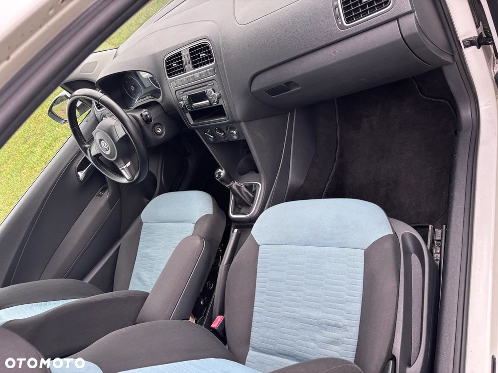 Volkswagen Polo 1.2 TDI DPF BlueMot (87g) - 25