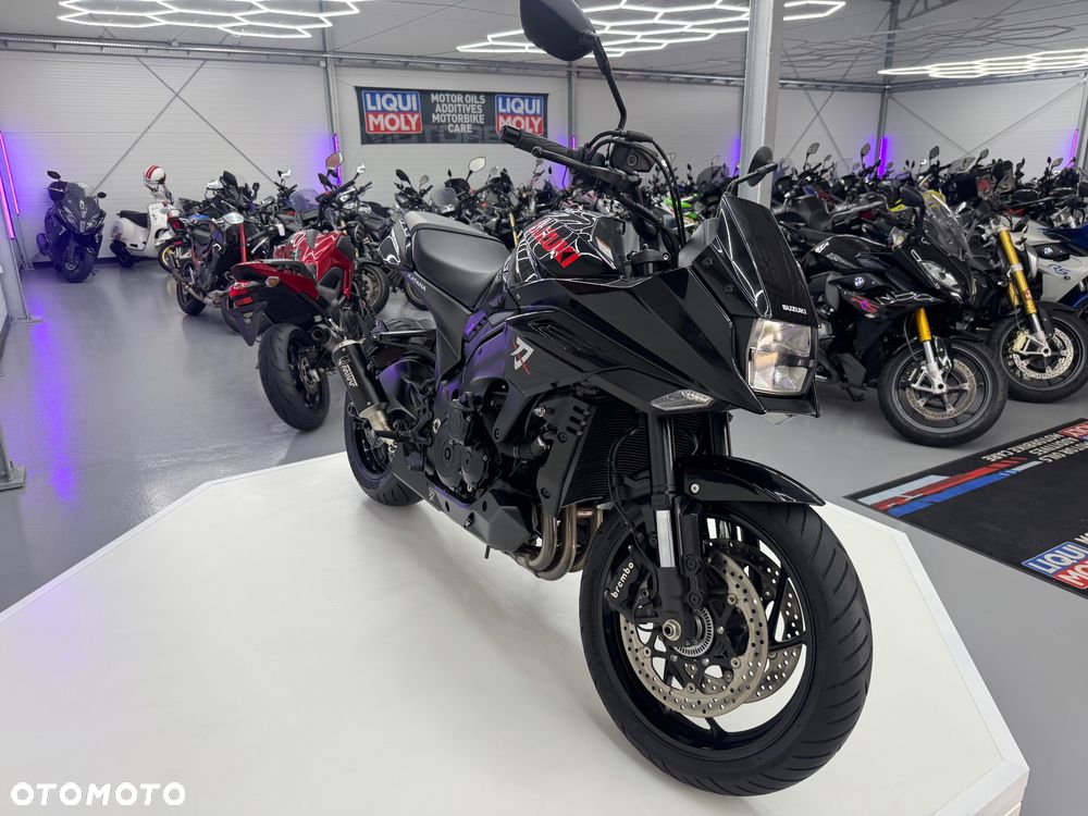 Suzuki GSX - 5