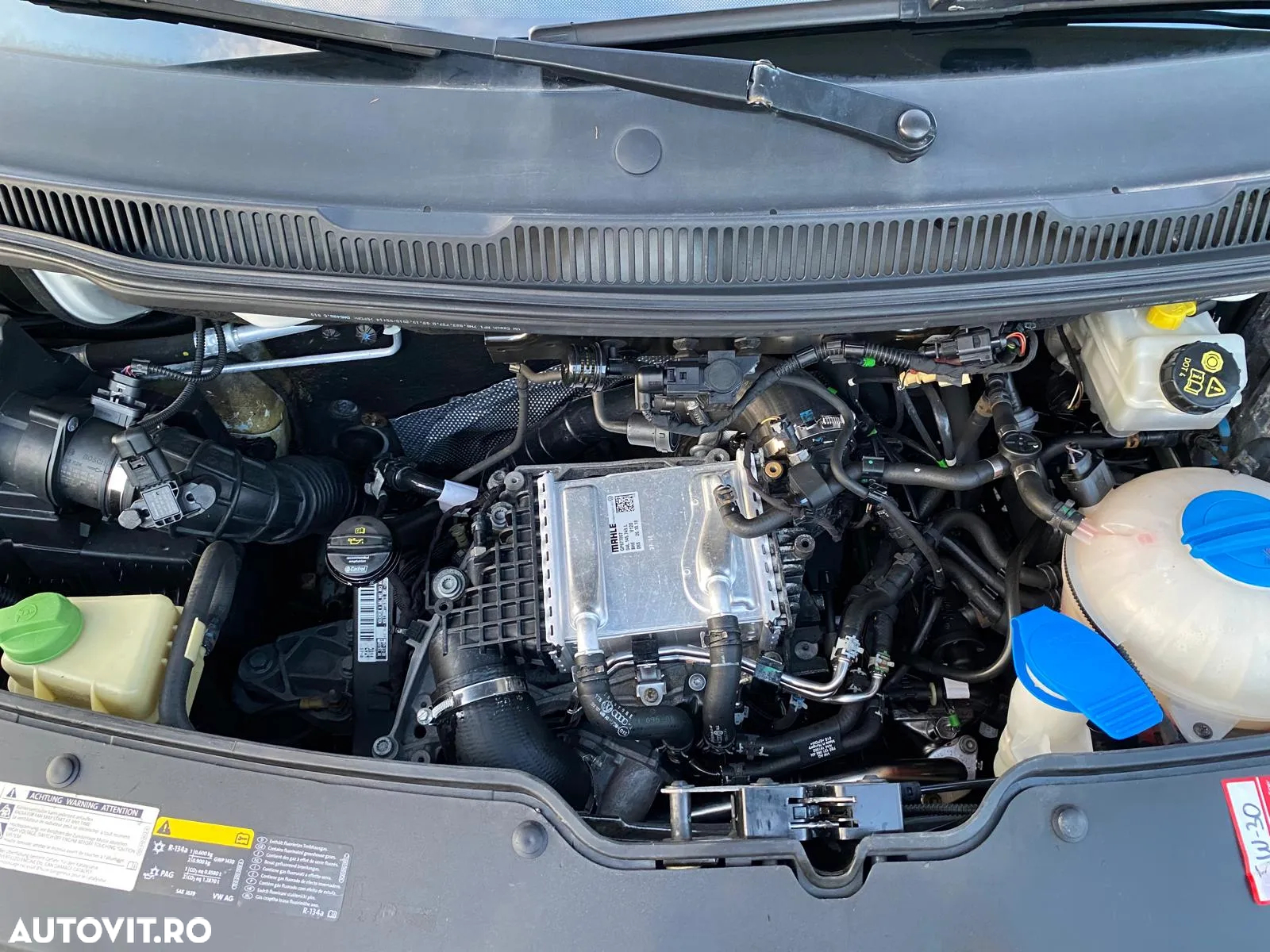 Volkswagen Transporter - 8