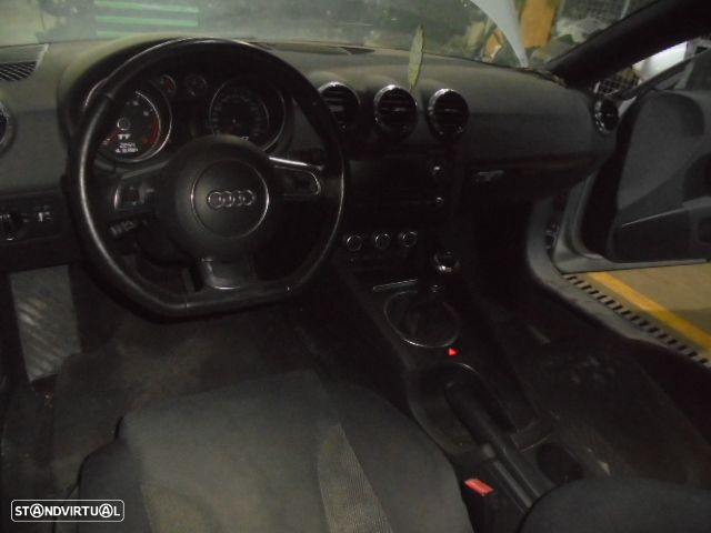 Carro MOT: CDA  A  CXVEL :MUE AUDI TT 2 2010 1.8 TFSI 160CV 3P CINZA GASOLINA - 7