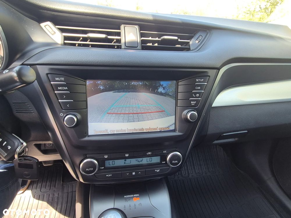 Toyota Avensis 1.8 Prestige - 18
