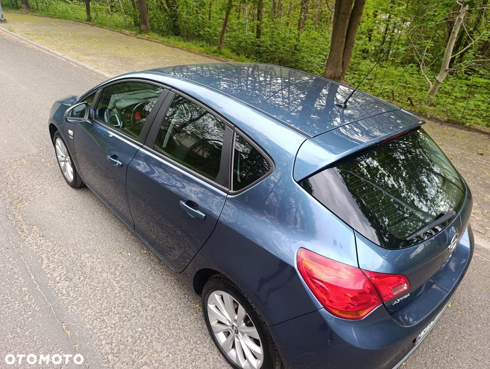 Opel Astra ver-1-4-ecoflex-start-stop-active - 10
