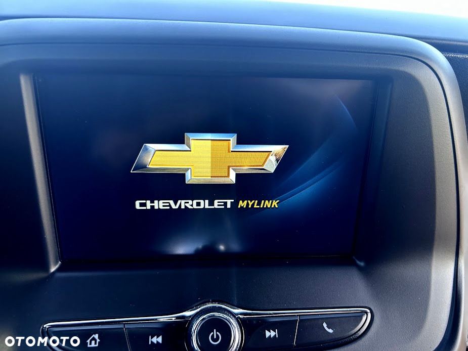Chevrolet Camaro - 26