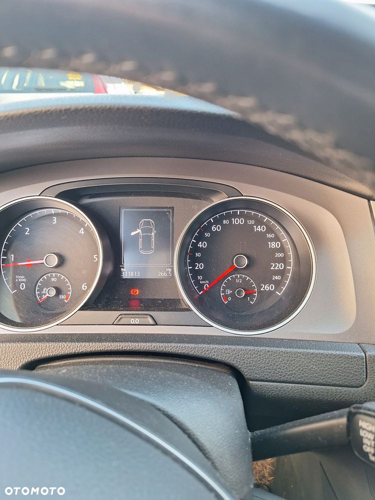 Volkswagen Golf 1.6 TDI BlueMotion Comfortline - 7