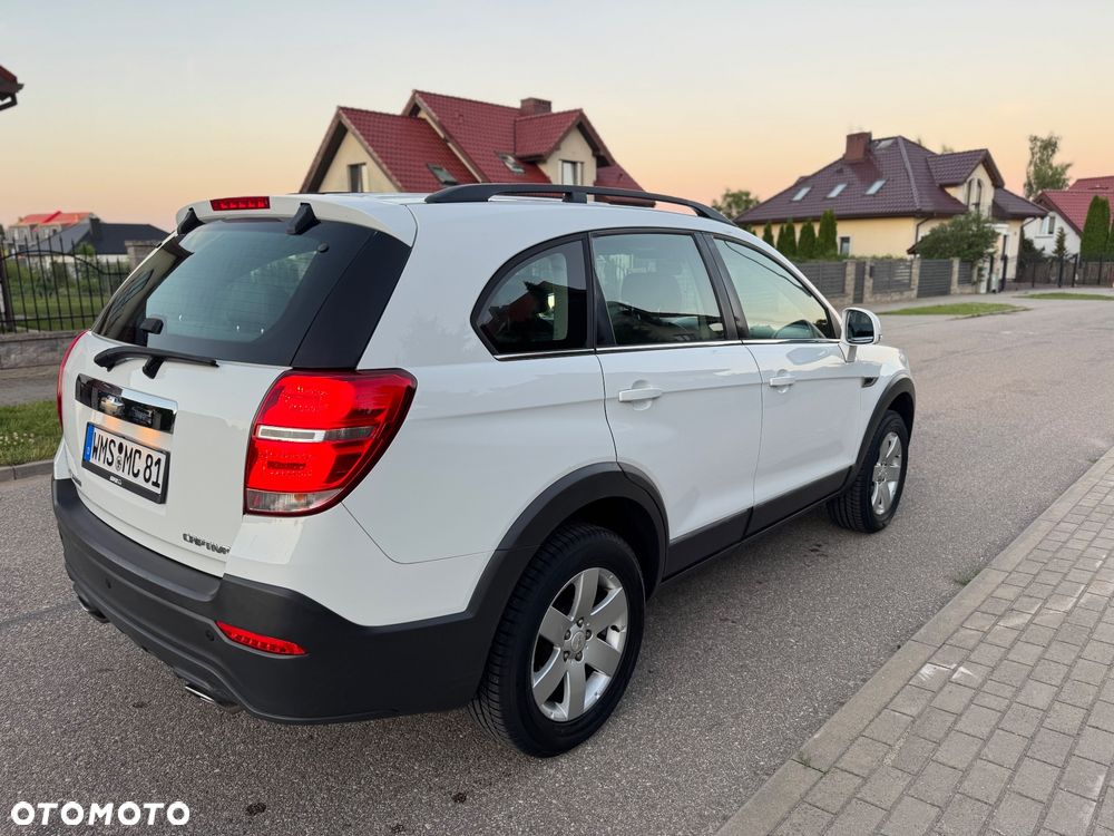 Chevrolet Captiva 2.4 FWD LT - 4