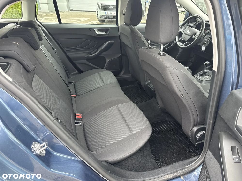 Ford Focus 1.0 EcoBoost Trend - 12