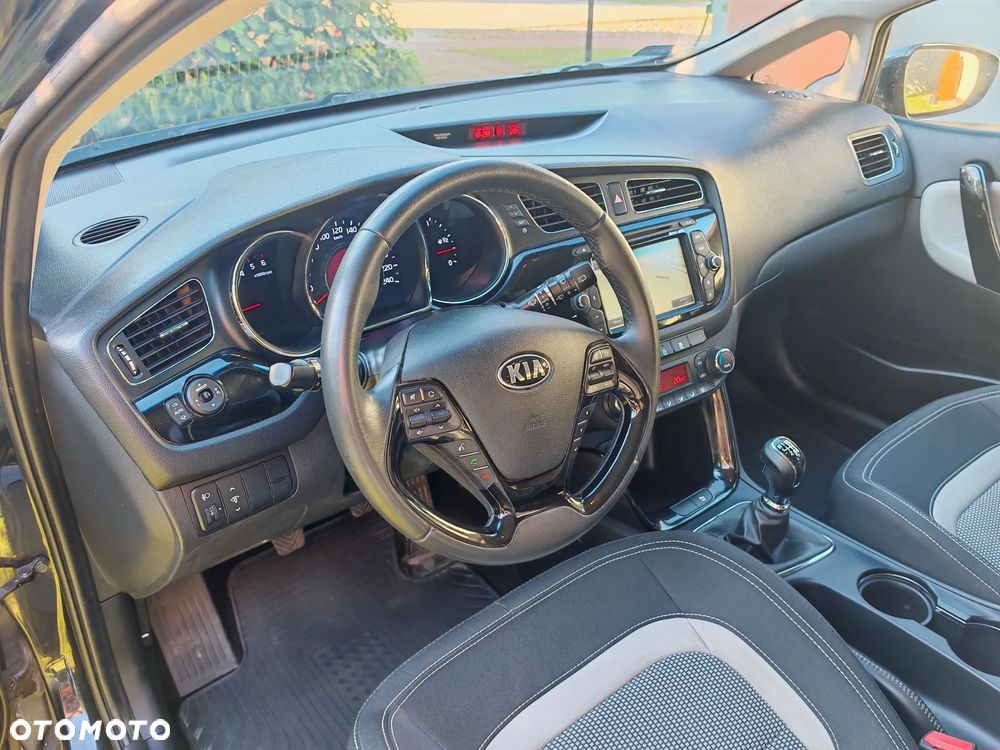 Kia Ceed 1.6 CRDi M - 28