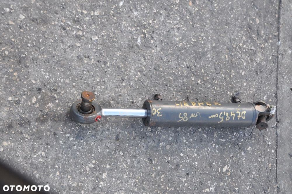 SIŁOWNIK HYDRAULICZNY LIEBHER L509 DŁ. 48,5 CM