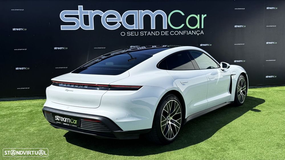 Porsche Taycan Standard - 8