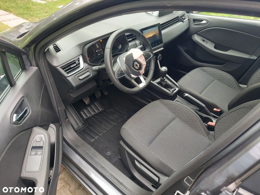 Renault Clio TCe 90 EVOLUTION - 12