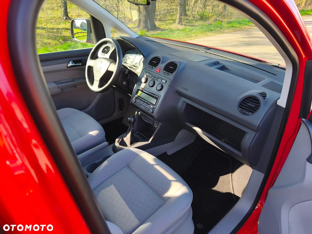 Volkswagen Caddy Life - 21