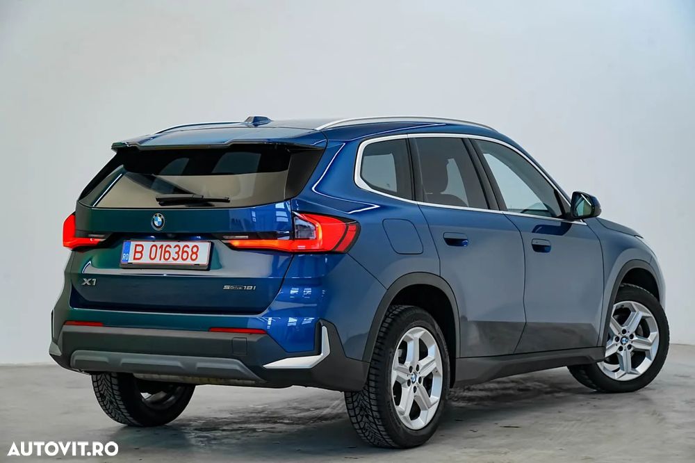 BMW X1 sDrive18i Aut. Sport Line - 8