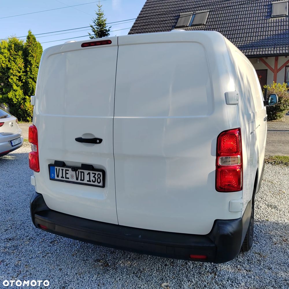 Opel Vivaro - 19