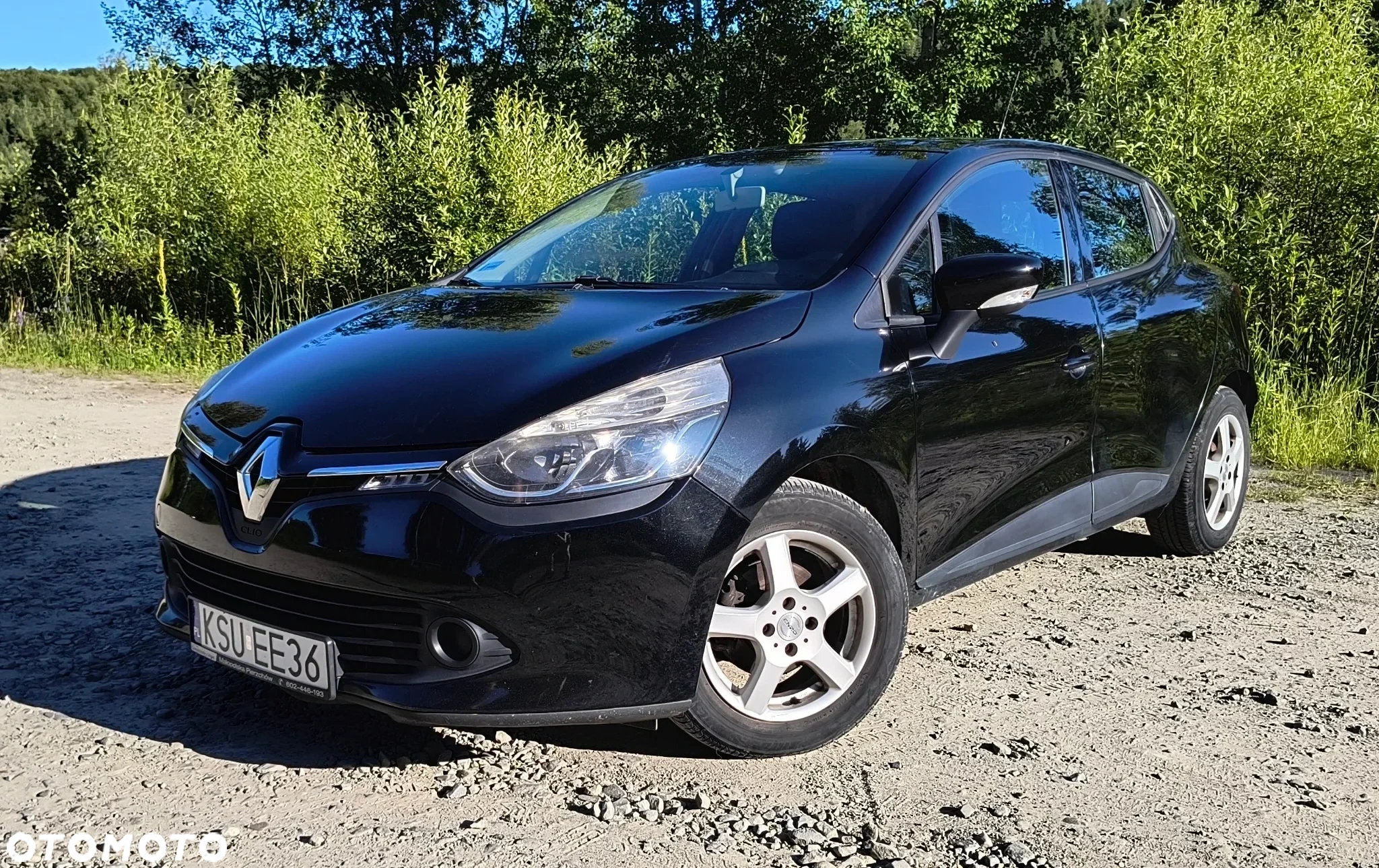 Renault Clio 1.2 16V 75 Expression - 9