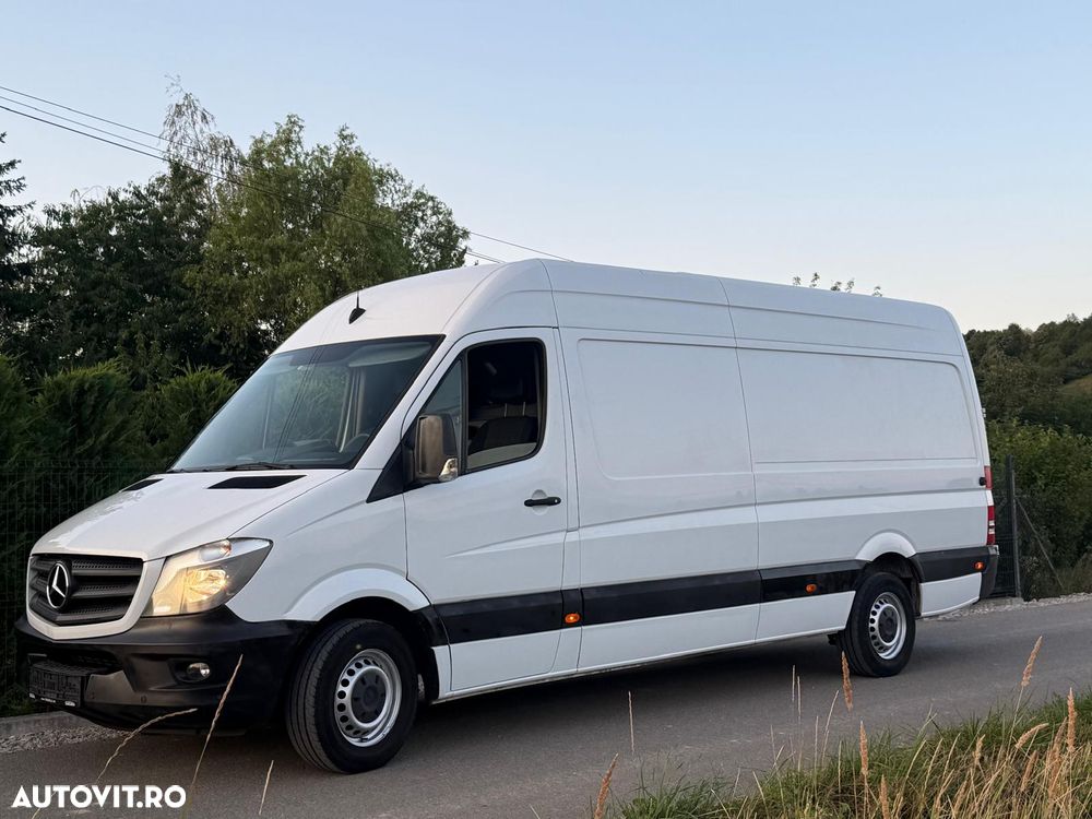 Mercedes-Benz Sprinter - 13