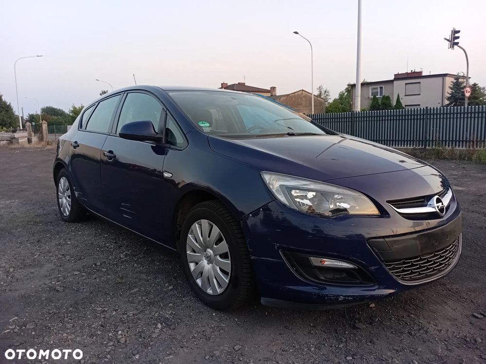 Opel Astra - 2