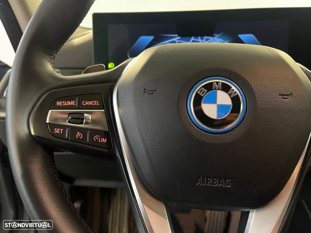 BMW 320 e Corporate Edition Auto - 28