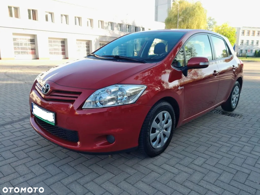 Toyota Auris 1.33 VVT-i Life Comfort - 24