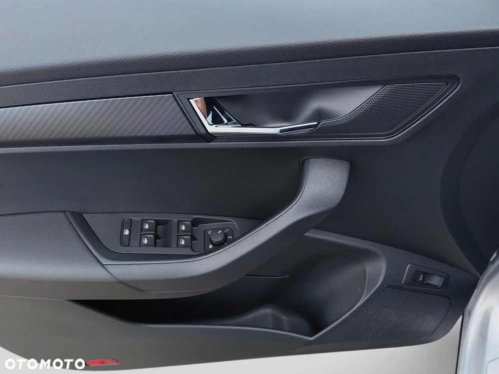 Skoda Karoq 1.5 TSI ACT Sportline DSG - 20