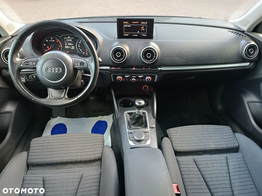 Audi A3 Sportback 1.6 TDI Sport - 29